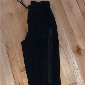 Nike joggers